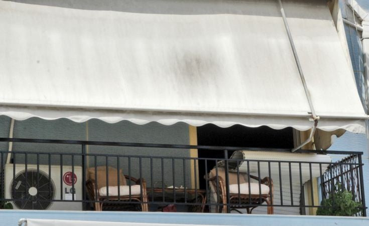 Πετρούπολη: «Μην τολμήσεις να γυρίσεις πίσω. Αυτός δεν πρόκειται να αλλάξει» το SMS της 18χρονης που χαροπαλεύει